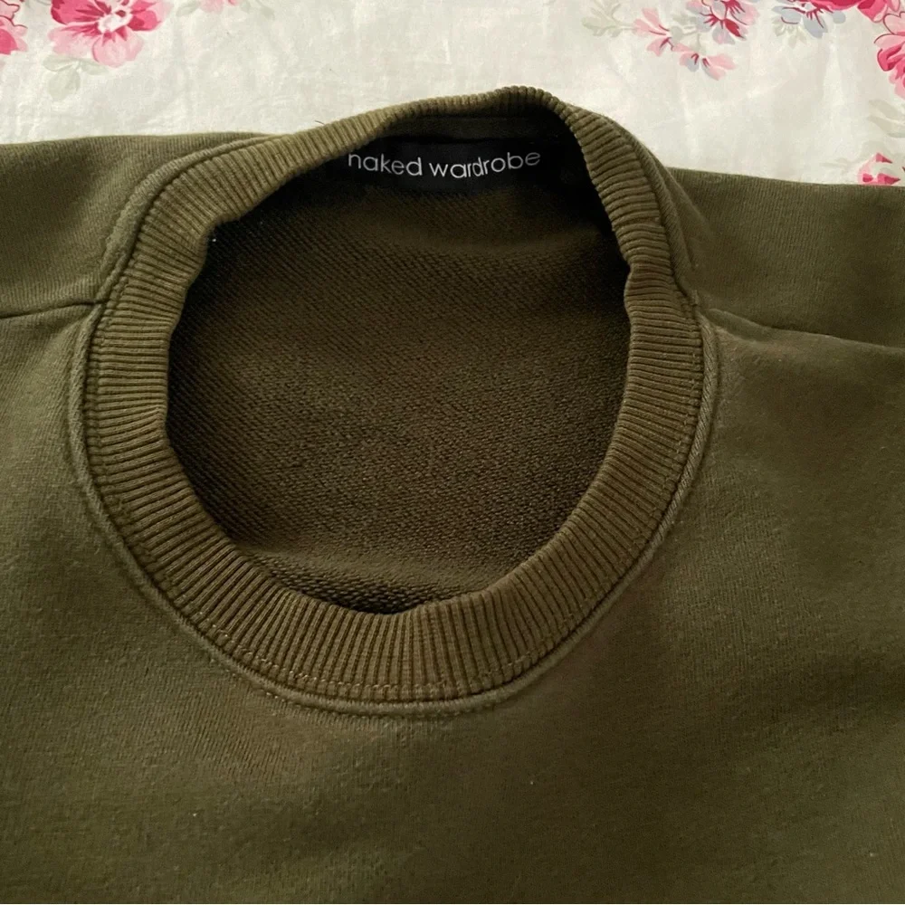 ▪️6/$25▪️ Naked Wardrobe Olive Green Crewneck Sweatshirt - Picture 5 of 8